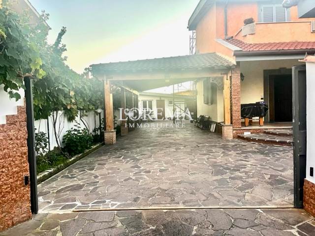 ingresso esterno