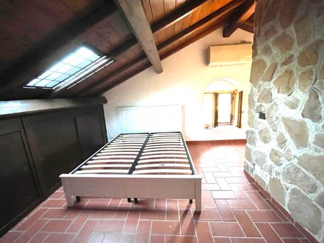 Photo 61