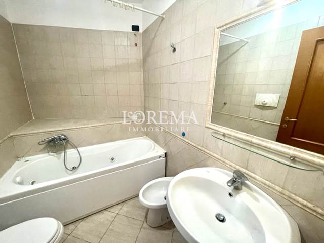 bagno con vasca