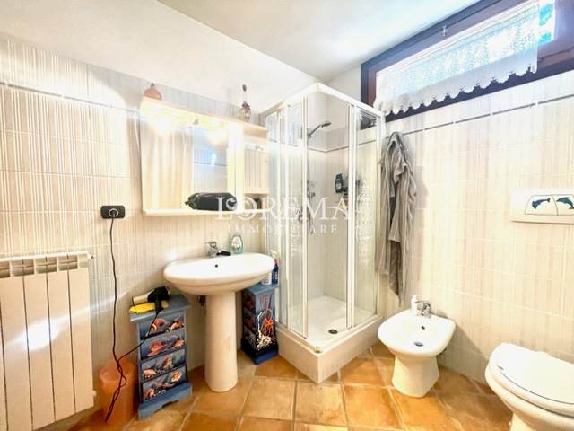 bagno con doccia