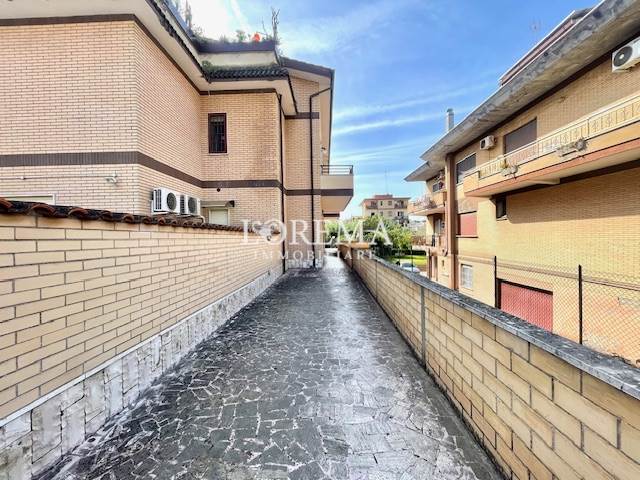 ingresso condominiale